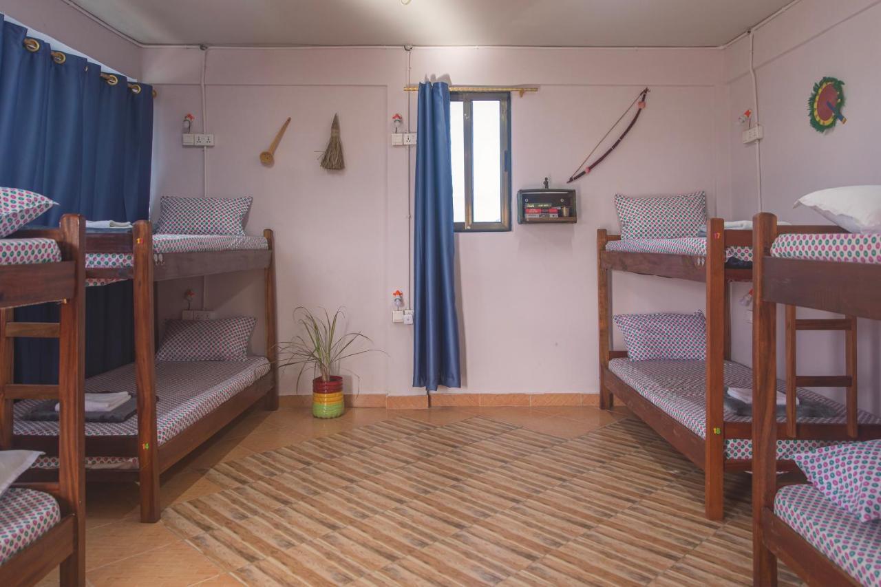 African Vibrations Hostel Osu 阿克拉 外观 照片